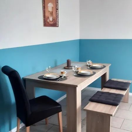 Ferienwohnung Seenlandschaft Apartment Borna